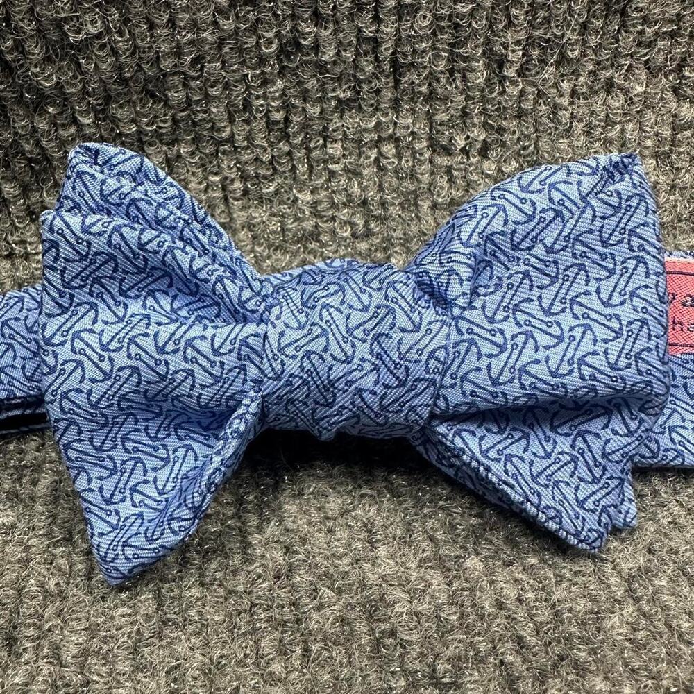 Vineyard Vines Men’s Anchor Silk Bow Tie Preppy Nautical Sailor Beach Wedding